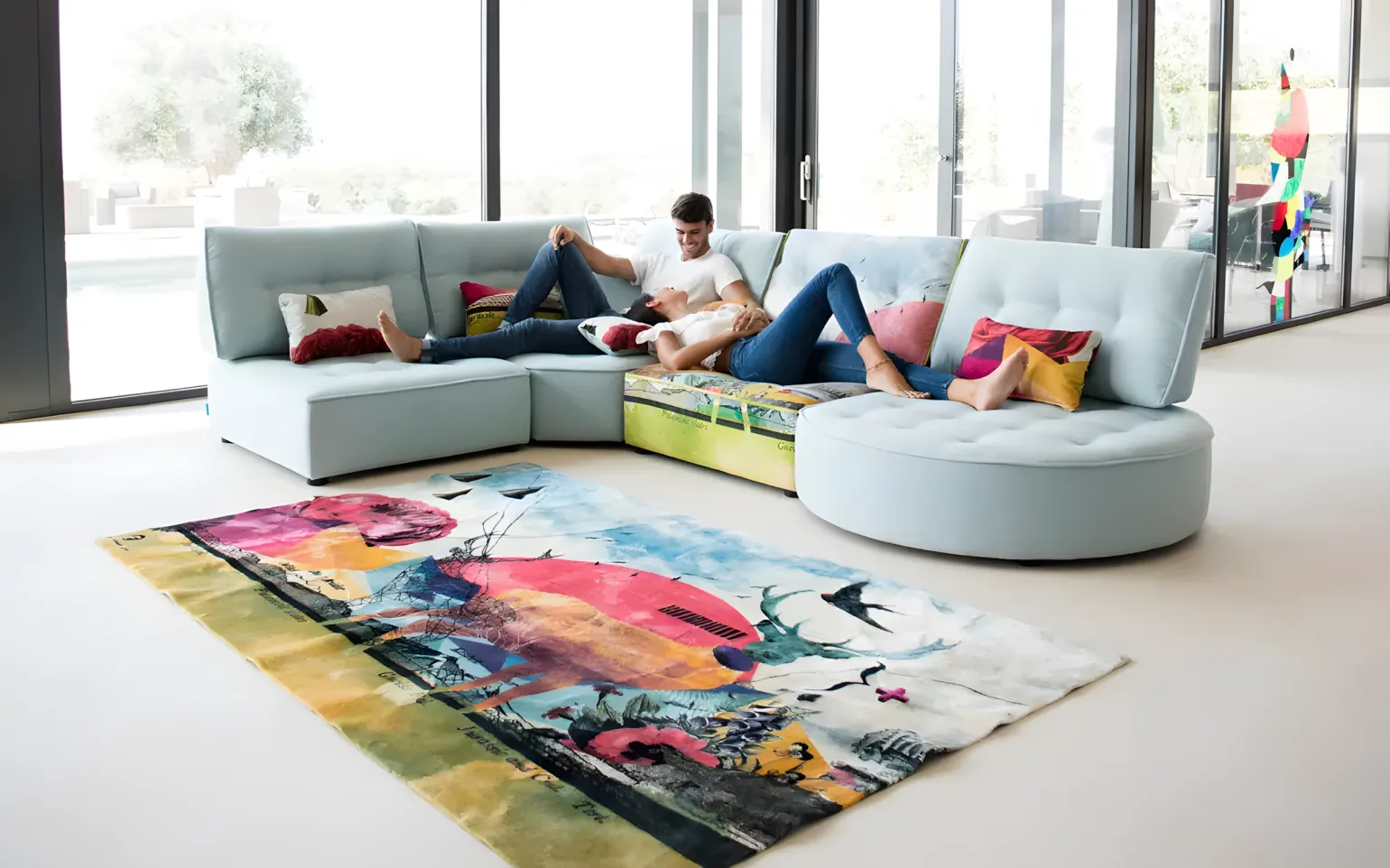 Fama is a Spanish brand celebrated for innovative, contemporary sofas and chairs that combine comfort, design, and durability. With bold styles, customizable options, and a focus on quality craftsmanship, each piece transforms living spaces into inviting, personal reflections of individual taste.