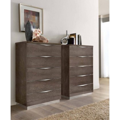 Platinum 5 Drawer Tall Chest Platinum 5 Drawer Tall Chest
