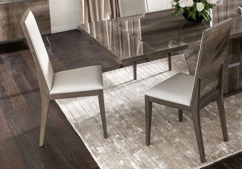 Medea Luxury Dining Chair by Status of Italy