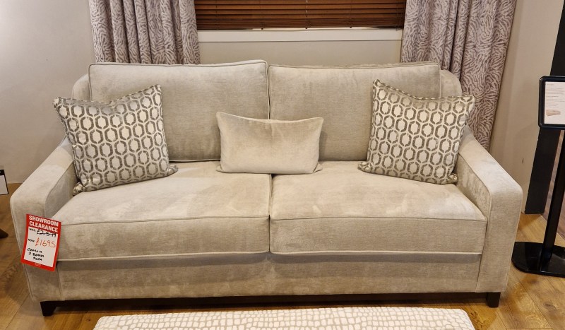 Georgia 3 Seater Sofa by Meridian (Clearance Item) Georgia 3 Seater Sofa by Meridian (Clearance Item)