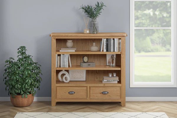 Queensbury Oak Low Bookcase Queensbury Oak Low Bookcase