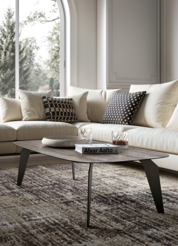 Hexagon Coffee Table by Status of Italy Hexagon Coffee Table by Status of Italy