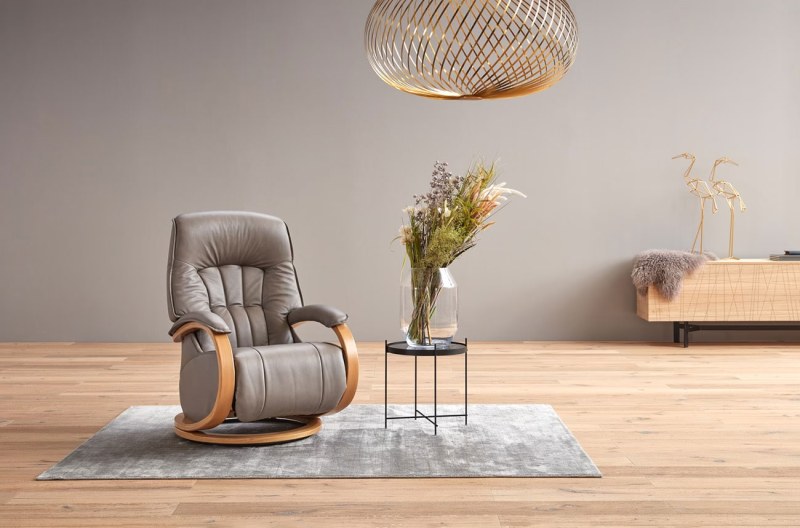 Mosel Midi Manual Recliner Lounge Chair (8948-27S) by Himolla Mosel Midi Manual Recliner Lounge Chair (8948-27S) by Himolla